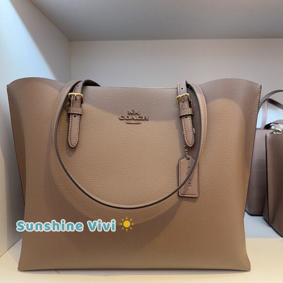 NWT COACH Mollie Tote Handbag Leather Gold/Dark Stone CV968 - Picture 1 of 10